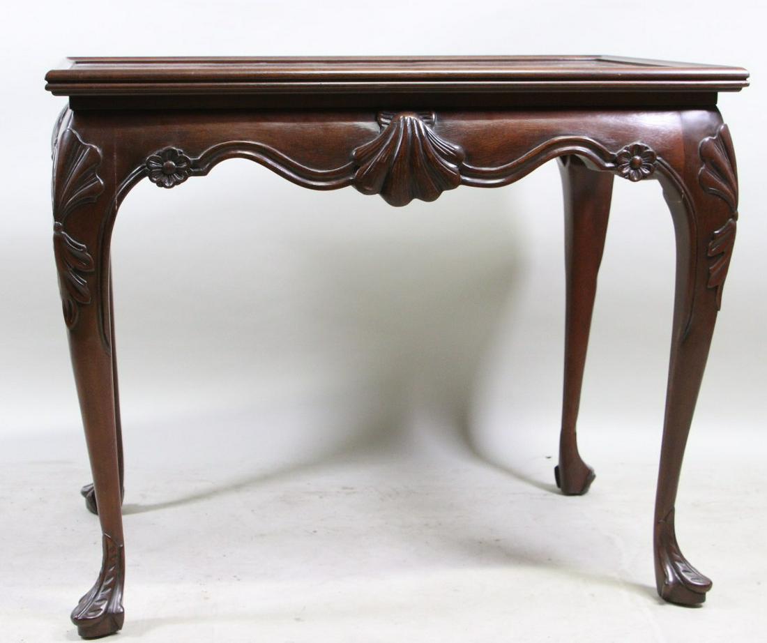 BAKER FURNITURE GEORGIAN STYLE MAHOGANY TEA TABLE (1 of 5)