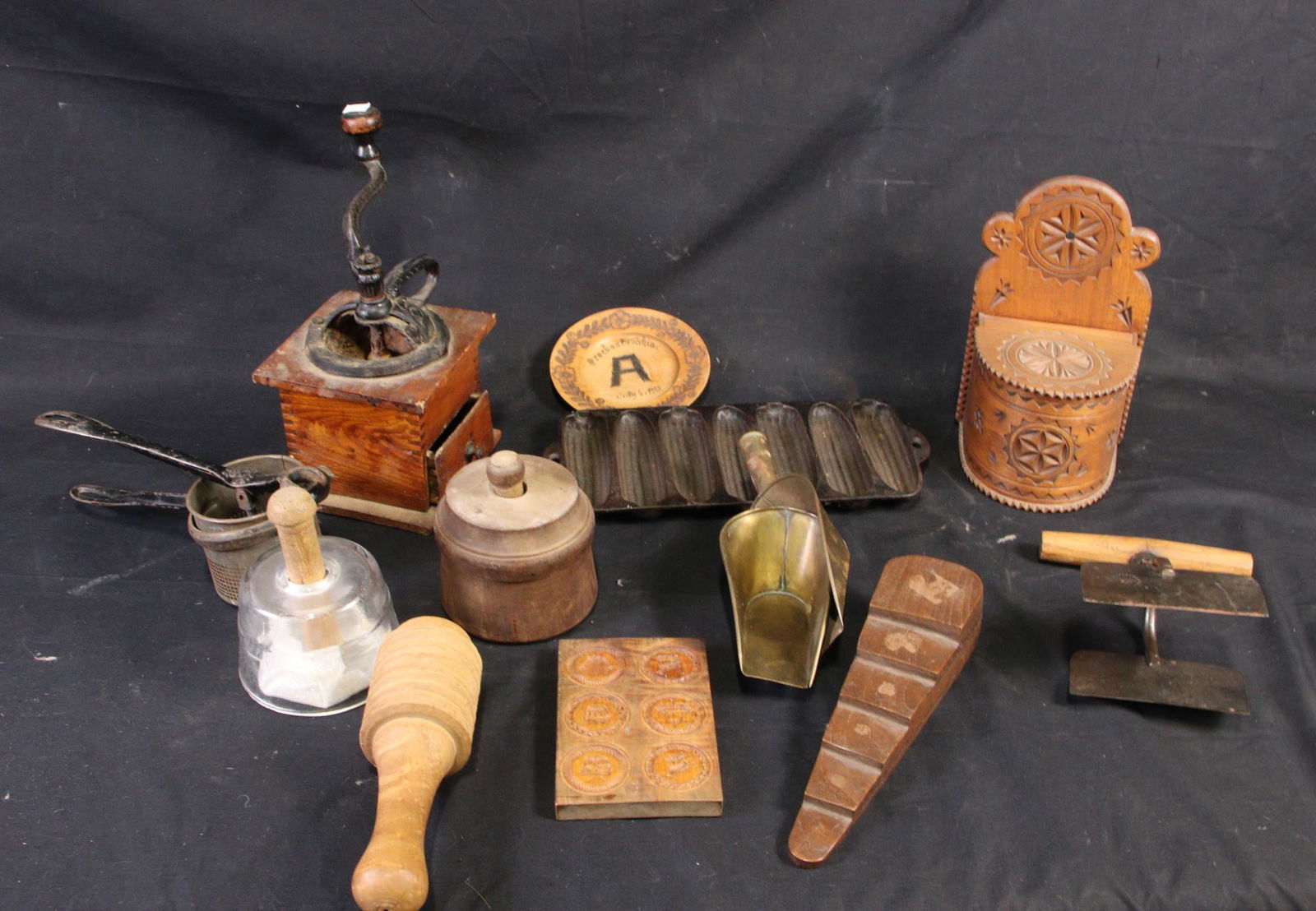 TWELVE 19th CENTURY KITCHENWARE PIECES (1 of 6)