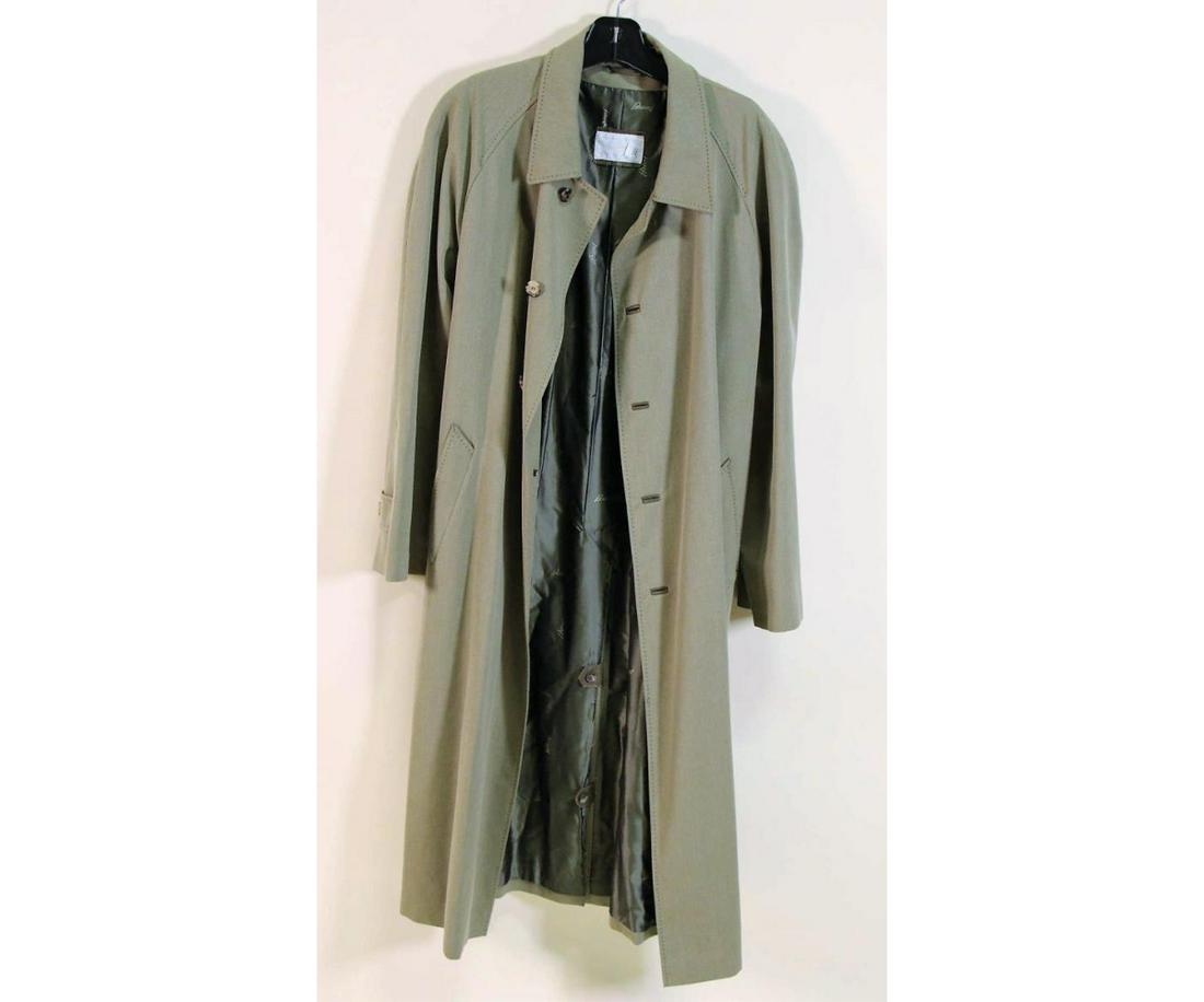 BRIONI FOR BERGDORF GOODMAN ITALIAN OVERCOAT: BRIONI FOR BERGDORF GOODMAN ITALIAN HAND TAILORED OVERCOAT. 50" LENGTH.