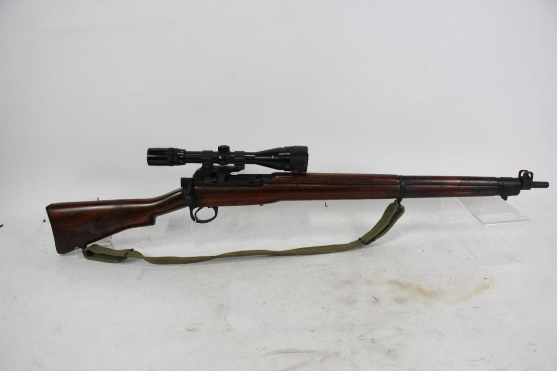 1942 LONGBRANCH ENFIELD NO.4 MK1 .303 RIFLE (USED): USED CANADIAN LONGBRANCH ENFIELD NO.4 MK1* .303 RIFLE CALIBER: .303 BRITISH; SERIAL NUMBER: 18L5033; USED FIREARM(L2146)