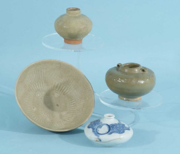 LOT OF FOUR ANTIQUE ASIAN PIECES