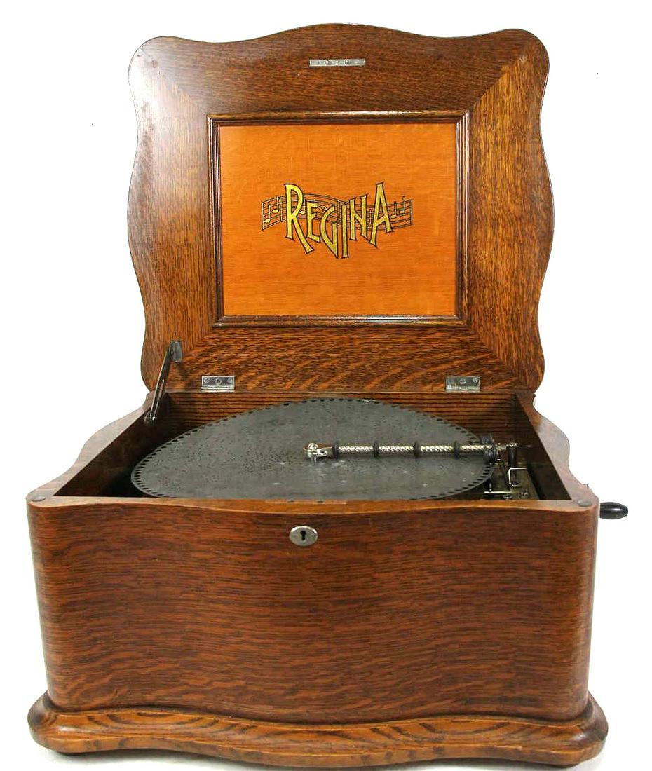 REGINA CRANK MUSIC BOX WITH DISK (1 of 5)