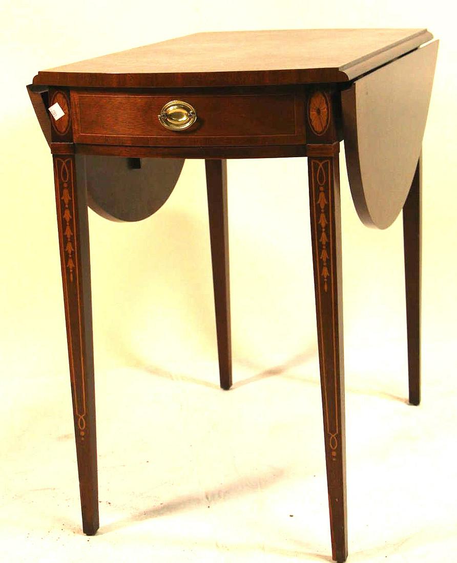 DROP LEAF PEMBROKE TABLE BY COUNCILL CRAFTSMEN (1 of 5)