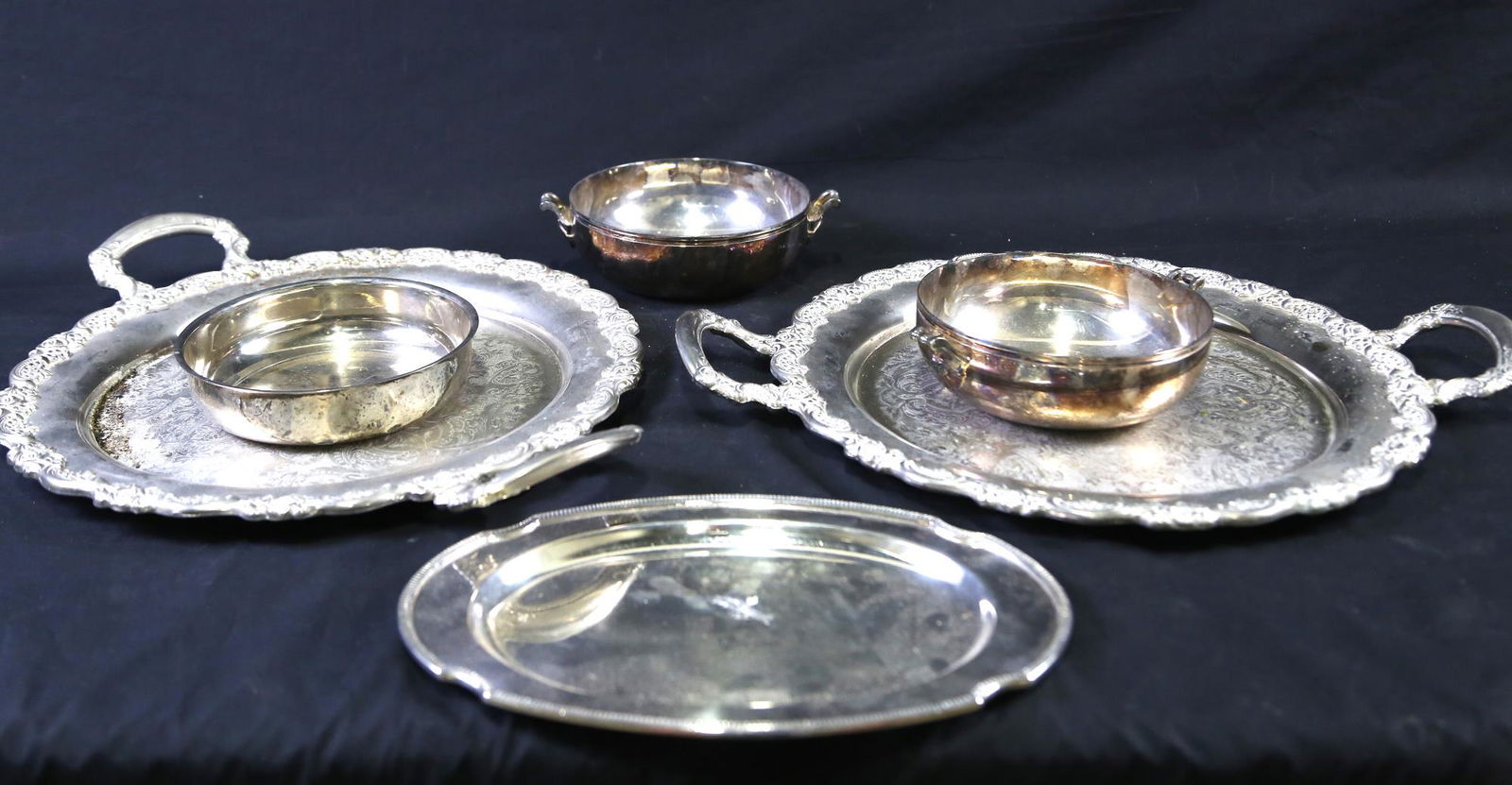 SET OF 6 SILVER PLATED TRAYS AND BOWLS (1 of 4)