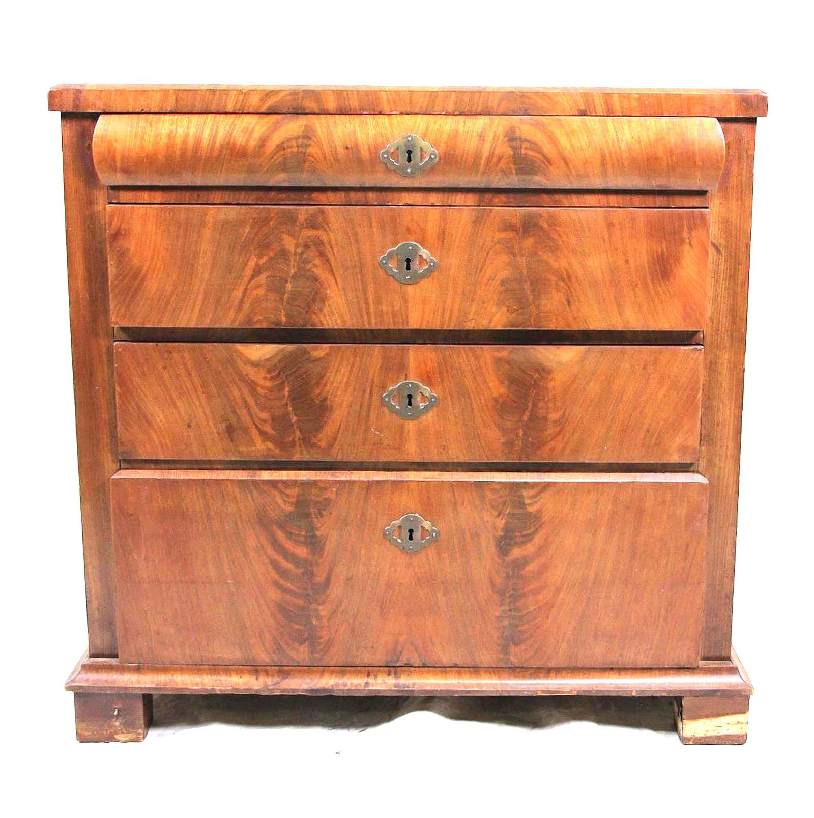 ANTIQUE FOUR DRAWER CHEST (1 of 4)