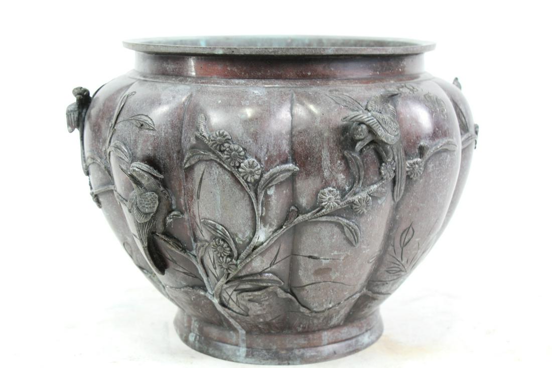 CHINESE BRONZE POT (1 of 5)