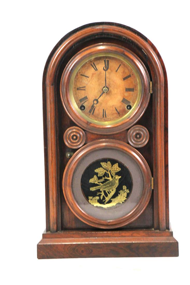 ANTIQUE MANTEL CLOCK: ANTIQUE MANTEL CLOCK.