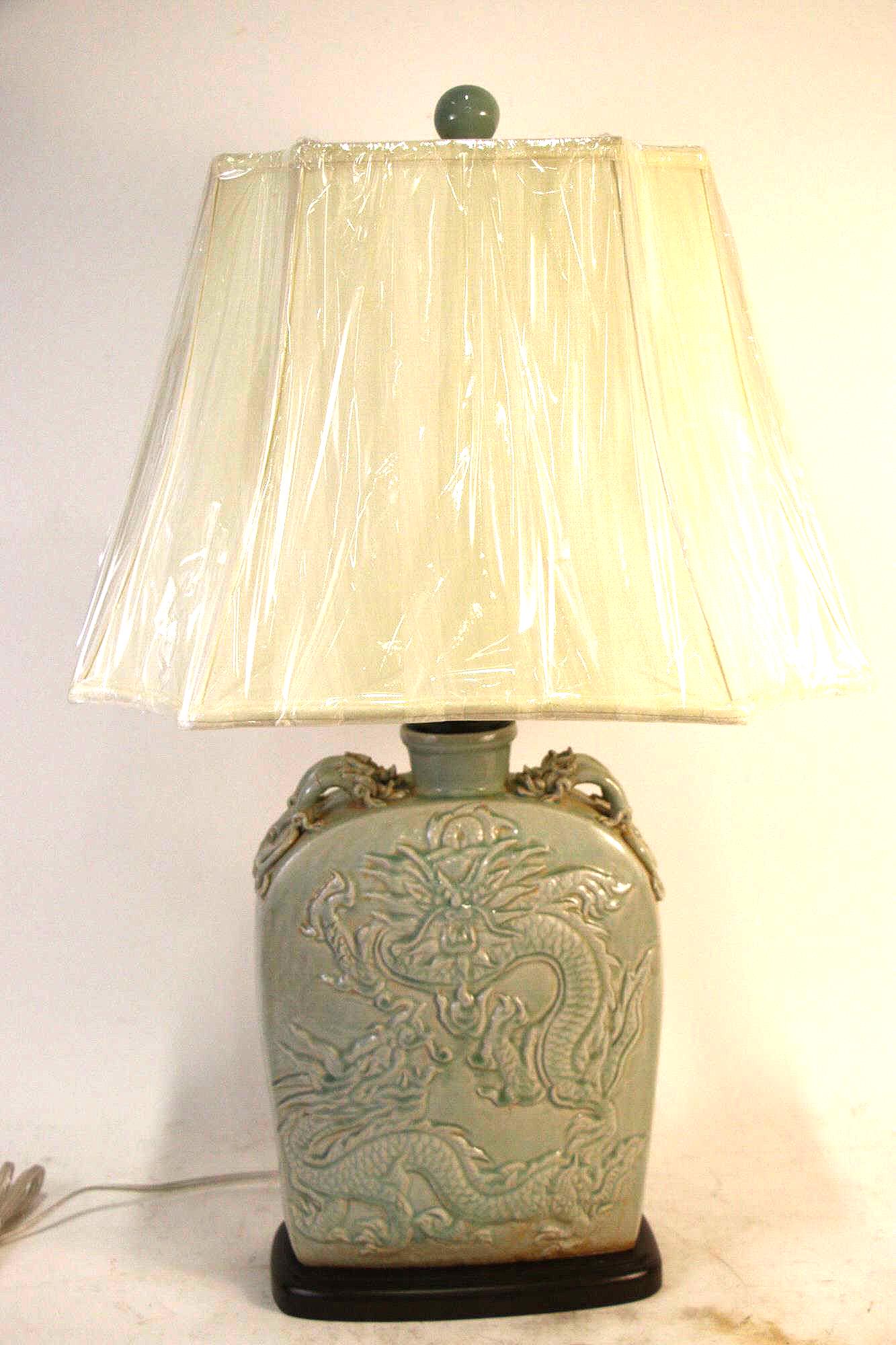 CHINESE CELEDON PORCELAIN DRAGON MOTIF LAMP (1 of 5)