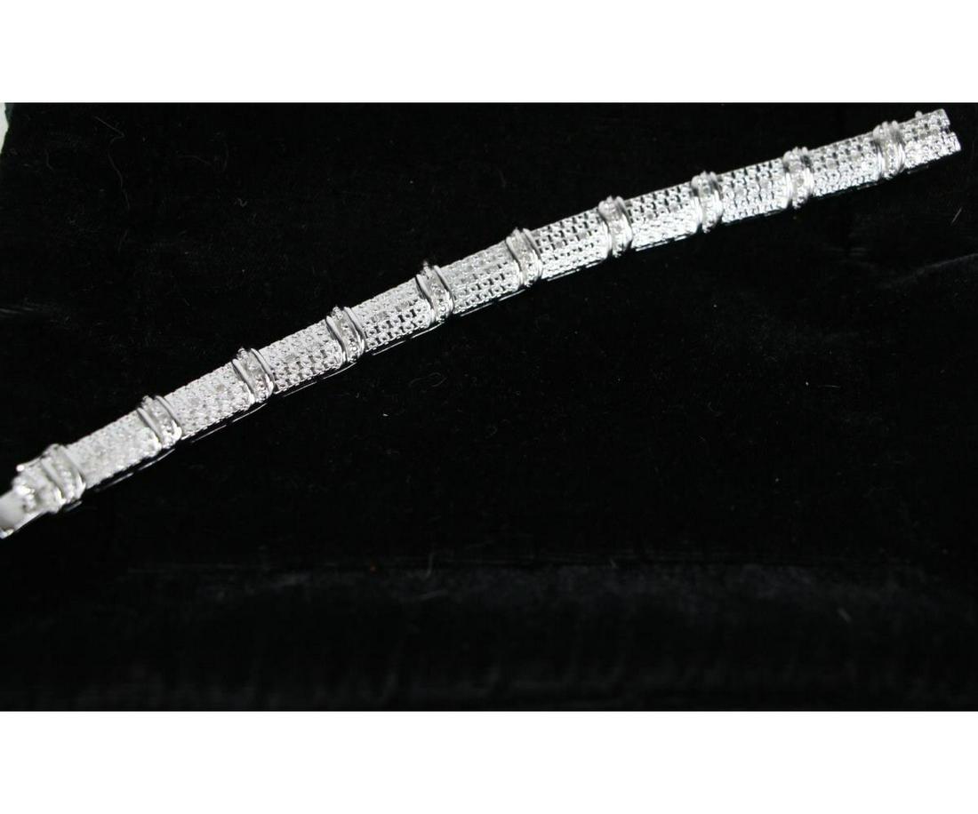 DESIGNER DIAMOND TENNIS BRACELET: DESIGNER DIAMOND TENNIS BRACELET - (L15