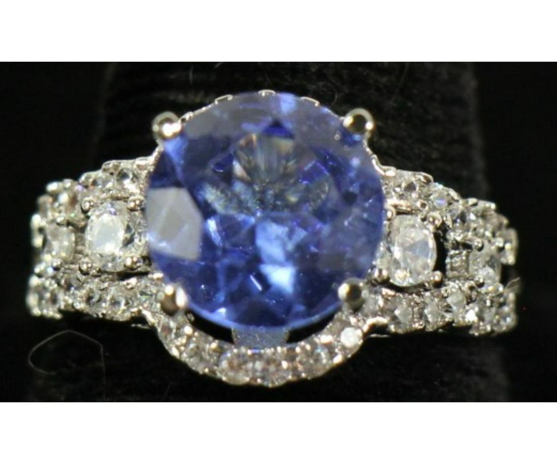 ROUND CUT DESIGNER TANZANITE ESTATE RING (1 of 2)