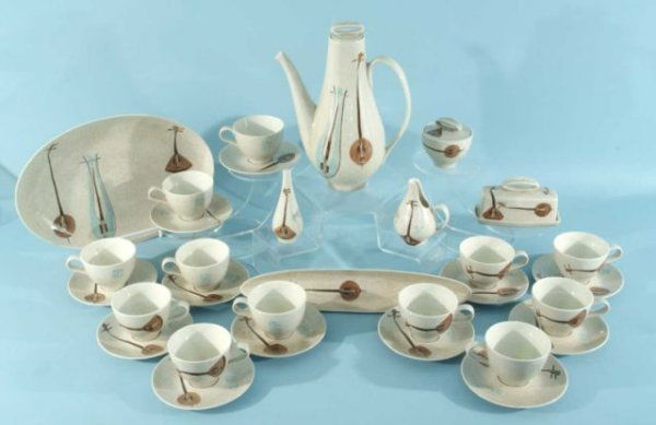 RETRO STYLE "RED WING" HAND PAINTED CHINA: THIRTY-ONE PIECE SET OF RETRO STYLE "RED WING" HAND PAINTED CHINA. TEA POT, SUGAR & CREAMER, SALT, BUTTER DISH, OBLONG GRAVY BOAT, OVAL PLATTER, 12-CUPS AND SAUCERS.