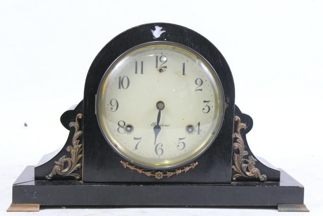 SESSIONS BLACK LACQUERED MANTEL CLOCK (1 of 5)