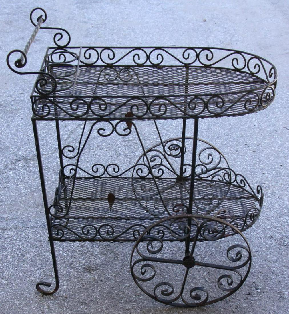 VINTAGE METAL PATIO BAR CART: VINTAGE METAL PATIO BAR CART. Height: 33 in. by Width: 28 in. by Depth: 17 in.