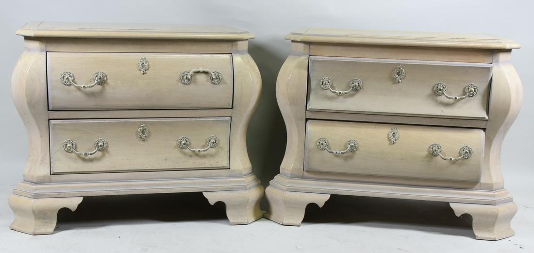 PAIR OF ITALIAN BOMBE WHITEWASHED BEDSIDE CHESTS (1 of 3)