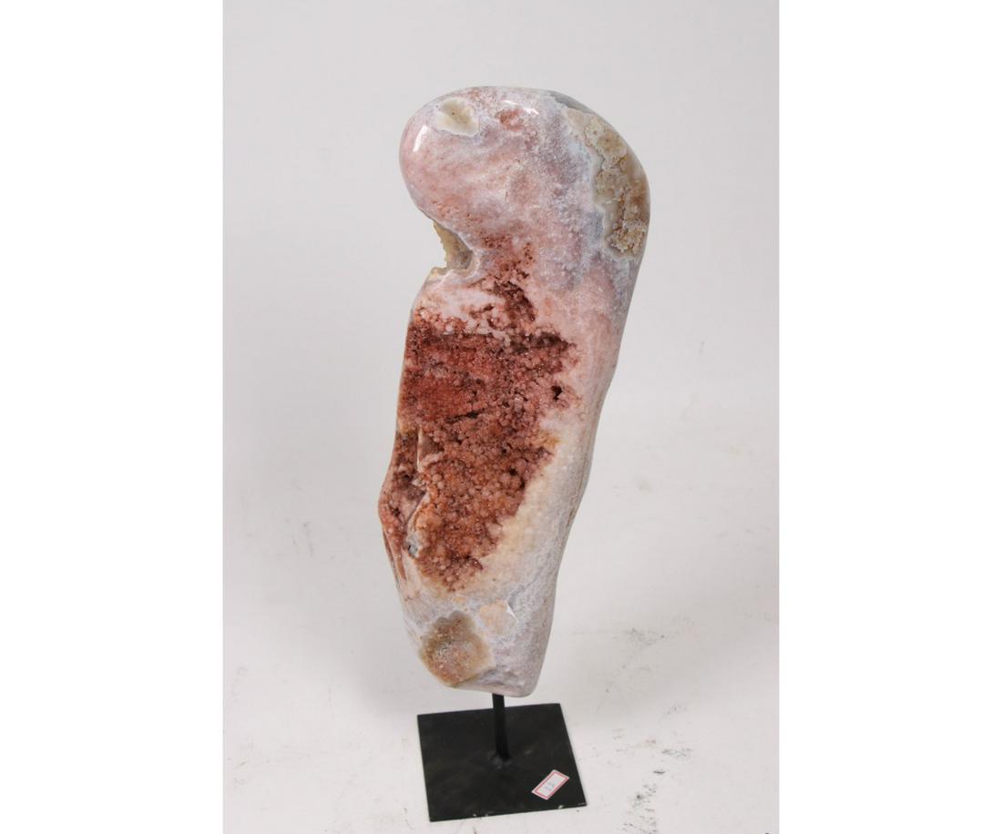 PINK AMETHYST ON METAL STAND (1 of 3)