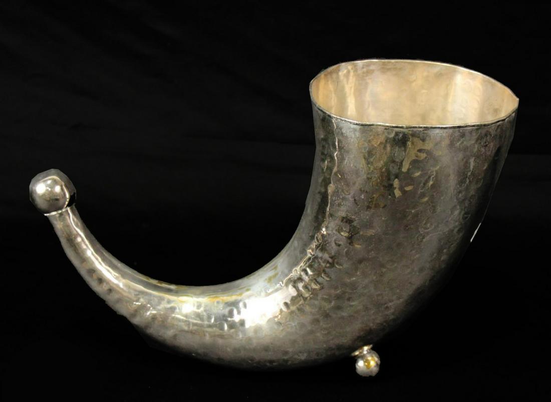 SILVER PLATED HORN (1 of 3)