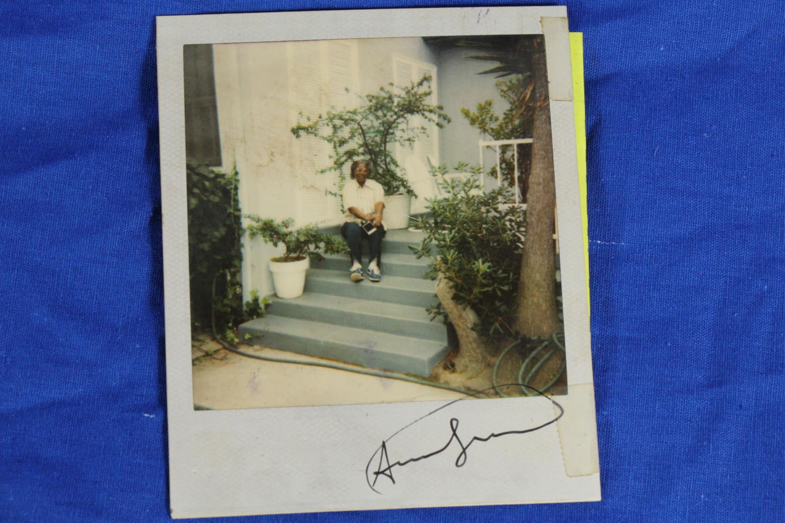 ANDY WARHOL POLAROID PHOTO ORIGINAL SIGNED (1 of 1)