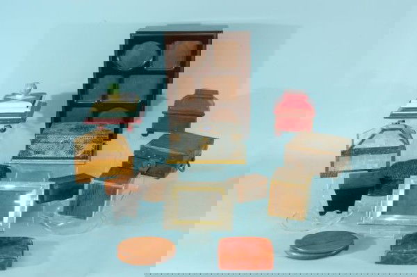 BOX LOT OF DECORATIVE BOXES/CONTAINERS: BOX LOT OF DECORATIVE BOXES/CONTAINERS. Height: 14 and 2 in. by Width: 10 1/2 and 3 1/2 in. by Depth: 5 1/2 and 3 in.