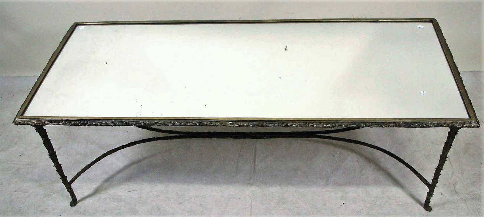 VINTAGE GILT BRONZE BASE GLASS TOP COFFEE TABLE (1 of 7)