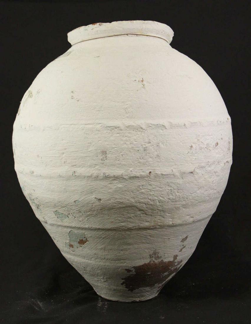 LARGE OLIVE JAR (1 of 2)