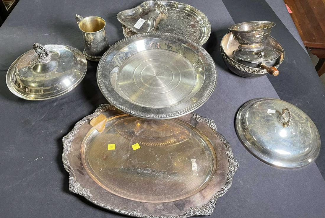 MIXED LOT OF TEN SILVER PLATED SERVING PIECES (1 of 7)