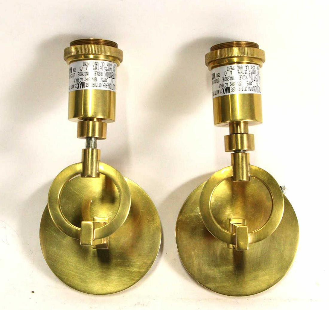 PAIR OF BRASS LIGHT FIXTURES: PAIR OF BRASS LIGHT FIXTURES