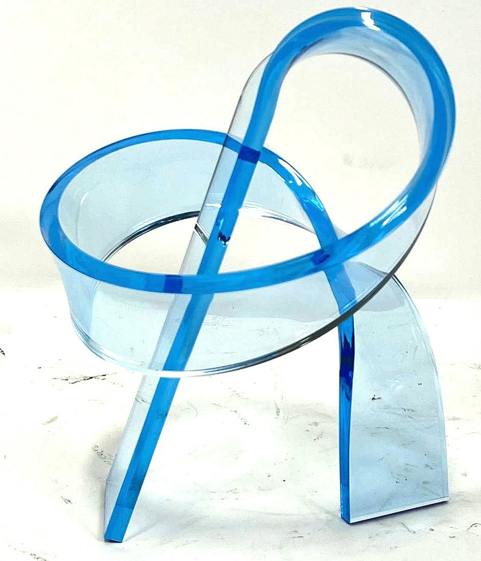 CONTEMPORARY LUCITE SCULPTURE (1 of 2)