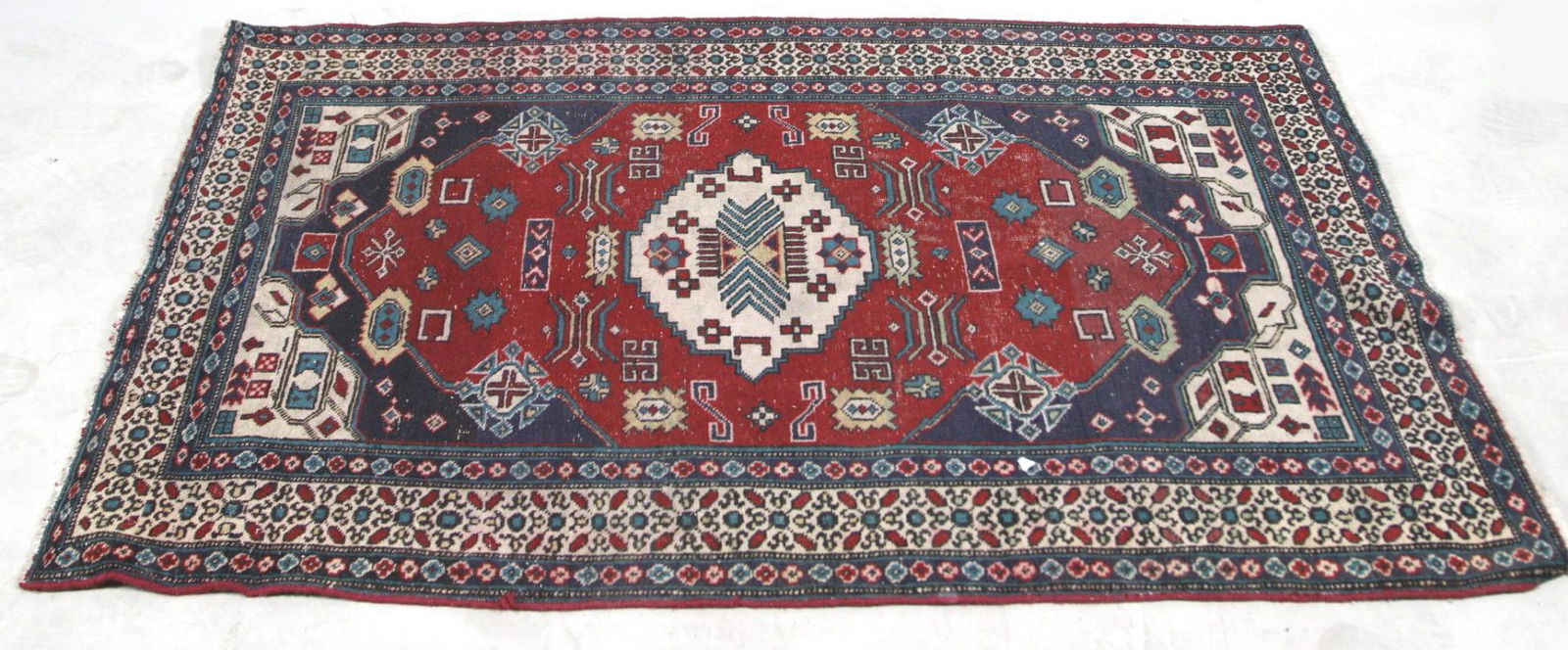 HAND KNOTTED PERSIAN PRAYER RUG: HAND KNOTTED PERSIAN PRAYER RUG - 5ft 4in BY 3ft 6in