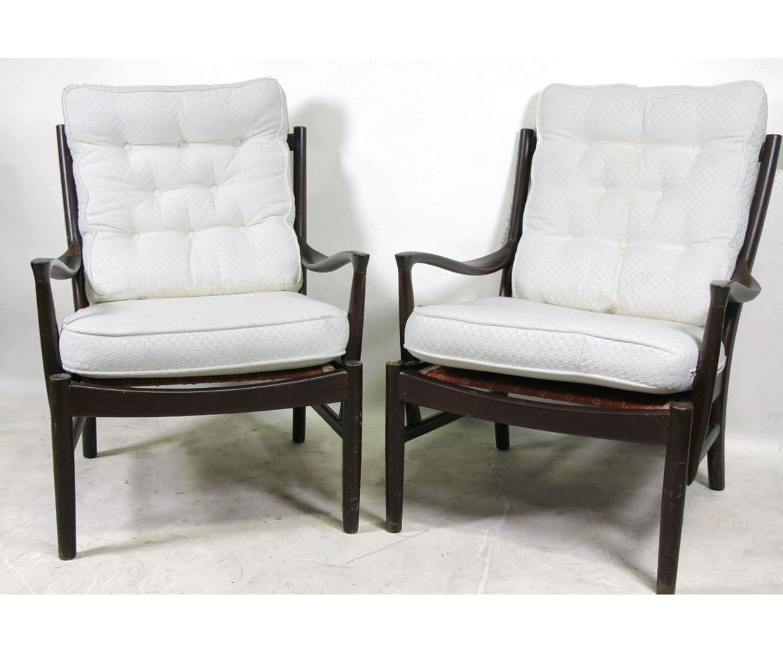 PAIR OF PARKER KNOLL MID-CENTURY MODERN ARMCHAIRS: PAIR OF PARKER KNOLL MID-CENTURY MODERN ARMCHAIRS.