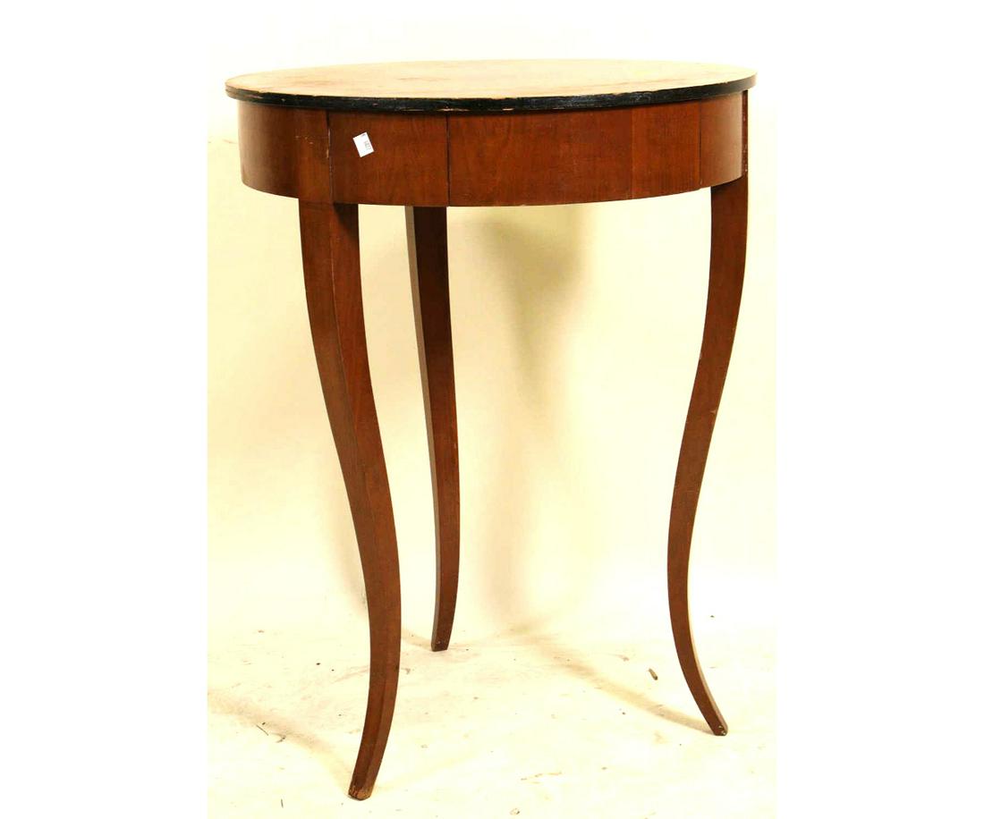 CIRCA 1830 BIEDERMEIER MAHOGANY OCCASIONAL TABLE (1 of 2)