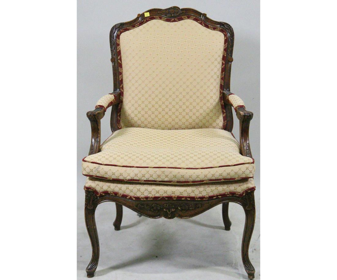 FRENCH STYLE ARMCHAIR: FRENCH STYLE ARMCHAIR