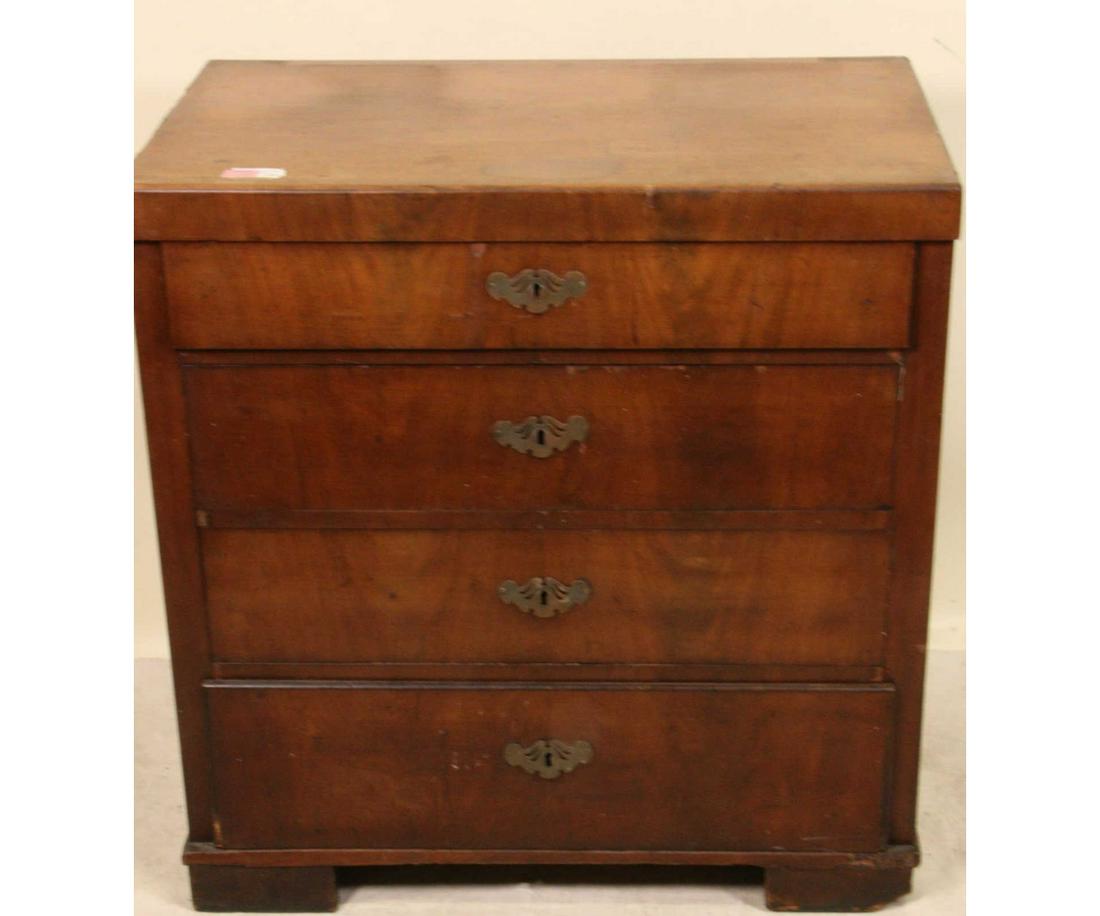 ANTIQUE FOUR DRAWER CHEST OF DRAWERS (1 of 4)