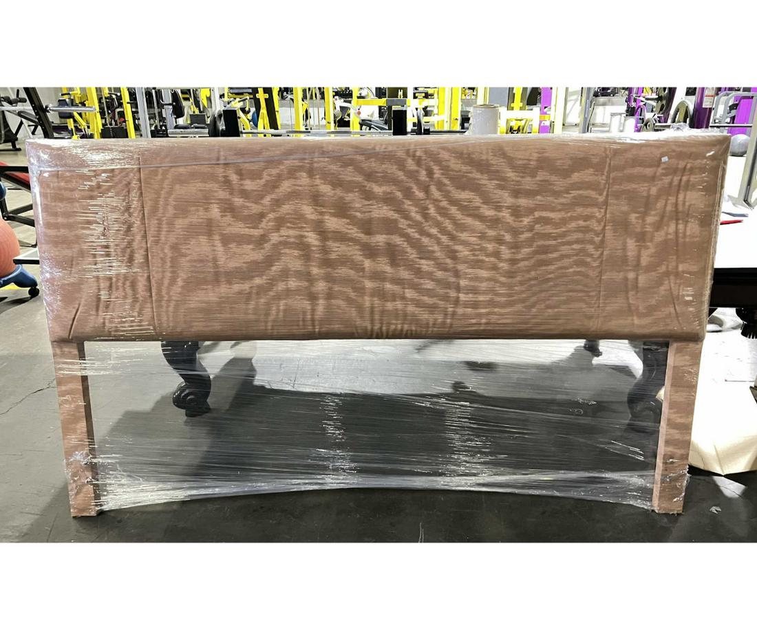 KING SIZE HEADBOARD: KING SIZE HEADBOARD