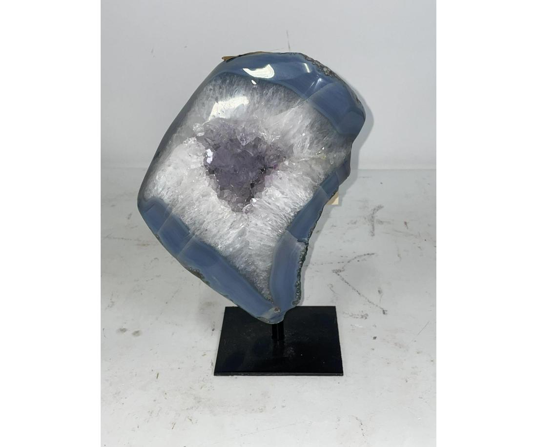 AMETHYST GEODE ON STAND (1 of 1)