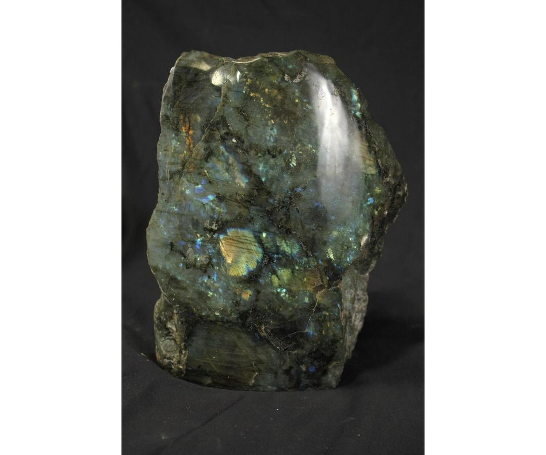 17.5 LB. POLISHED/UNPOLISHED LABRADORITE: 17.5 LB.ONE SIDE POLISHED/ONE SIDE UNPOLISHED LABRADORITE SPECIMEN - (LA28) Height: 10 in. by Width: 7.5 in. by Depth: 6 in.