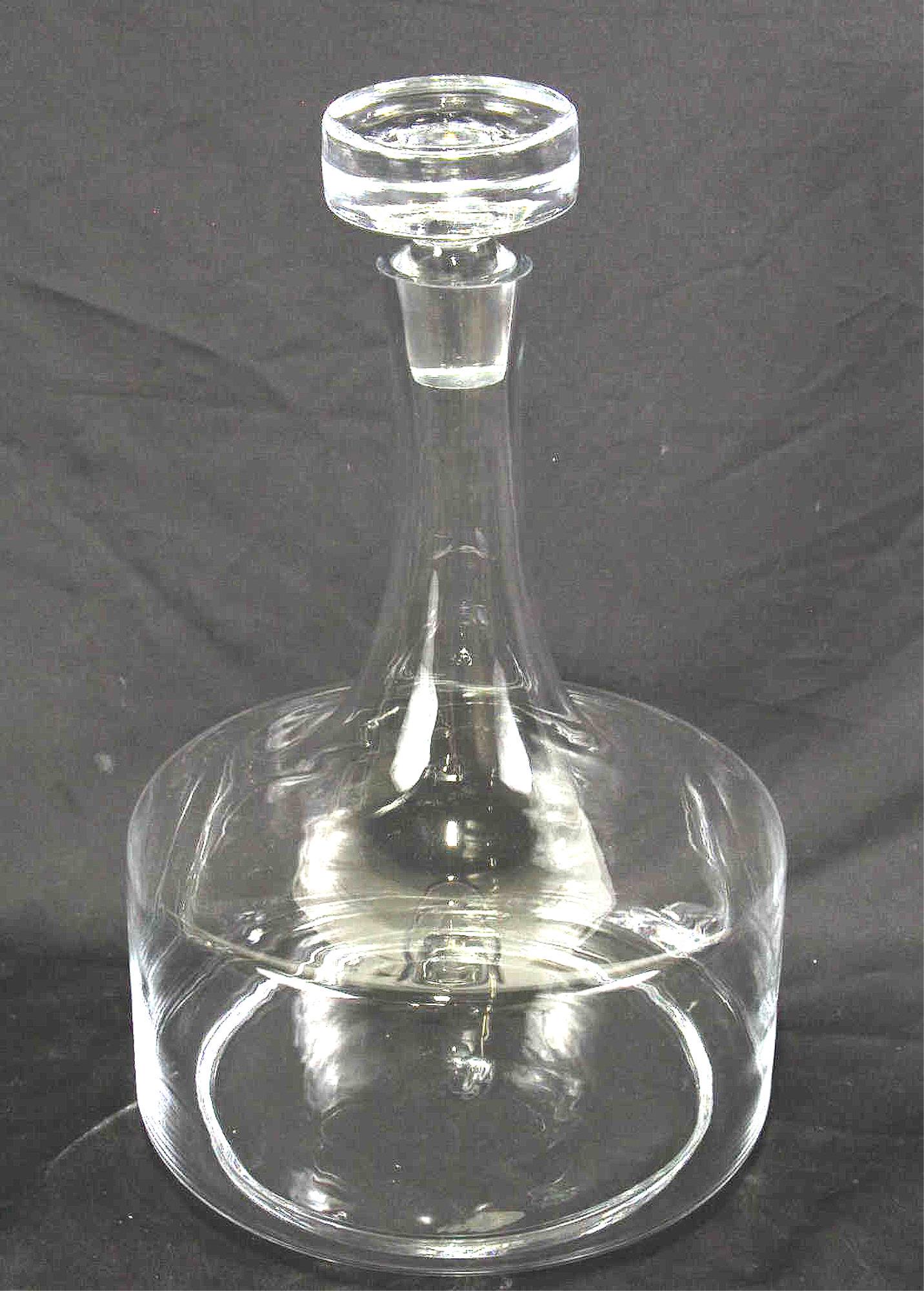 LARGE PISTON GLASS DECANTER (1 of 2)