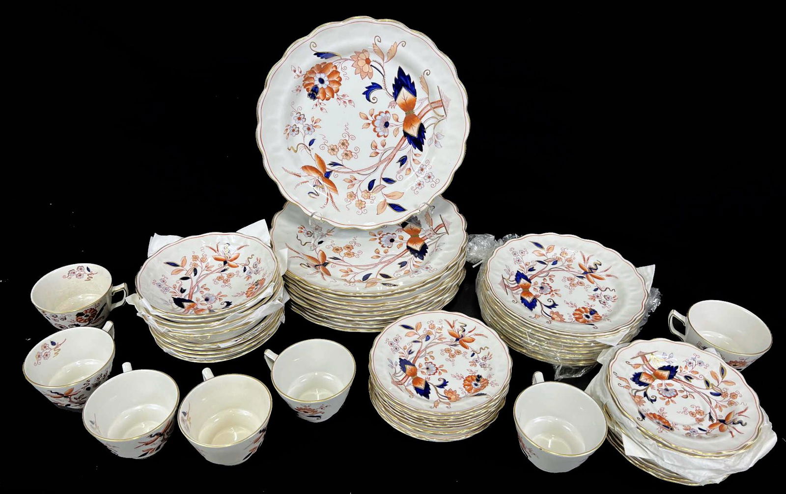 SET OF 50 BOOTHS "FRESIAN" DINNERWARE PIECES (1 of 10)