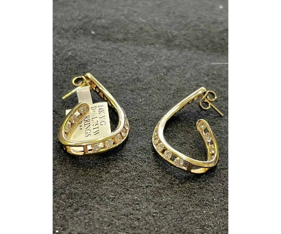 14kt. YELLOW-GOLD DIAMOND EARRINGS (1 of 1)