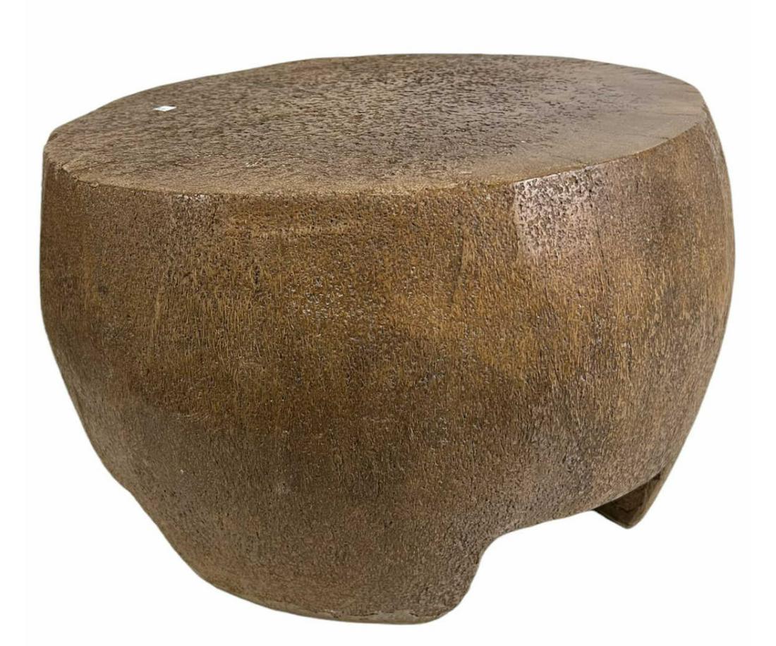 WOODEN END TABLE (1 of 2)