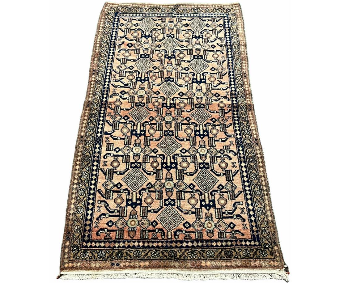 ANTIQUE HAND KNOTTED PERSIAN HAMADAN RUG (1 of 4)