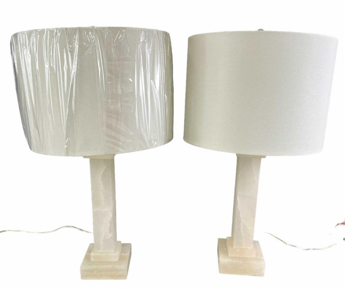 PAIR OF TABLE LAMPS (1 of 4)