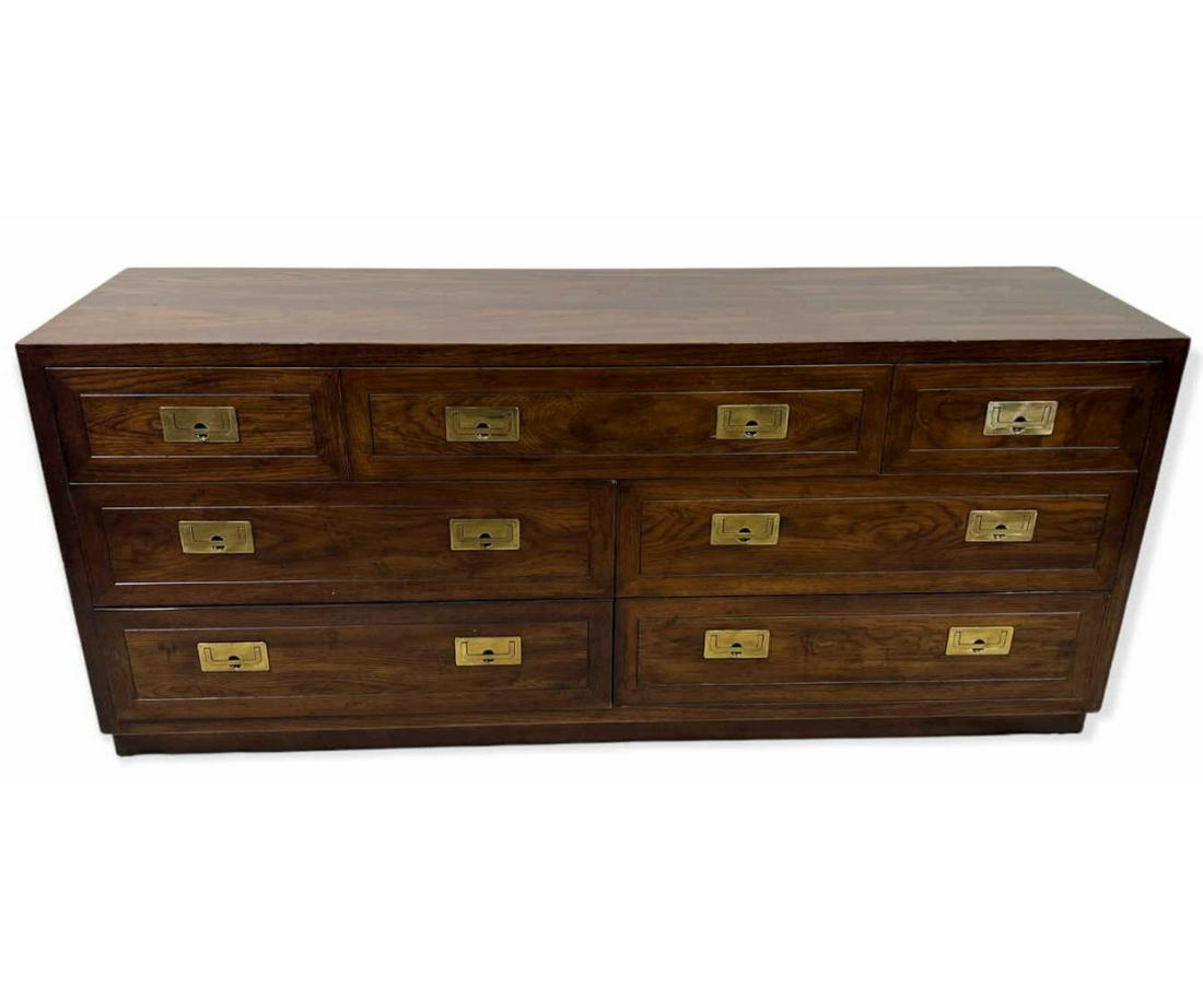 MID-CENTURY MODERN HENREDON DRESSER: MID-CENTURY MODERN HENREDON DRESSER. Height: 28 in. by Width: 18 in. by Depth: 64 in.