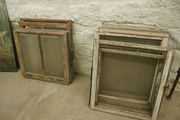 12 Antique Window Frames (some missing glass): 12 Antique Window Frames (some missing glass). Buyer's Responsibility: All items must be paid the day of purchase and removed from the premises no later than 5 p.m. Monday, June 27. Or items may be pi