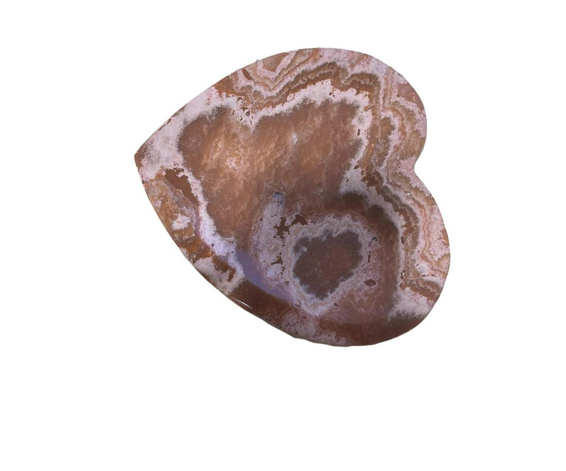 SANDSTONE & ARAGONITE HEART PLATE: SANDSTONE & ARAGONITE HEART PLATE - (OT73) - 15 OZ Height: 7 in. by Width: 7 in. by Depth: 1
