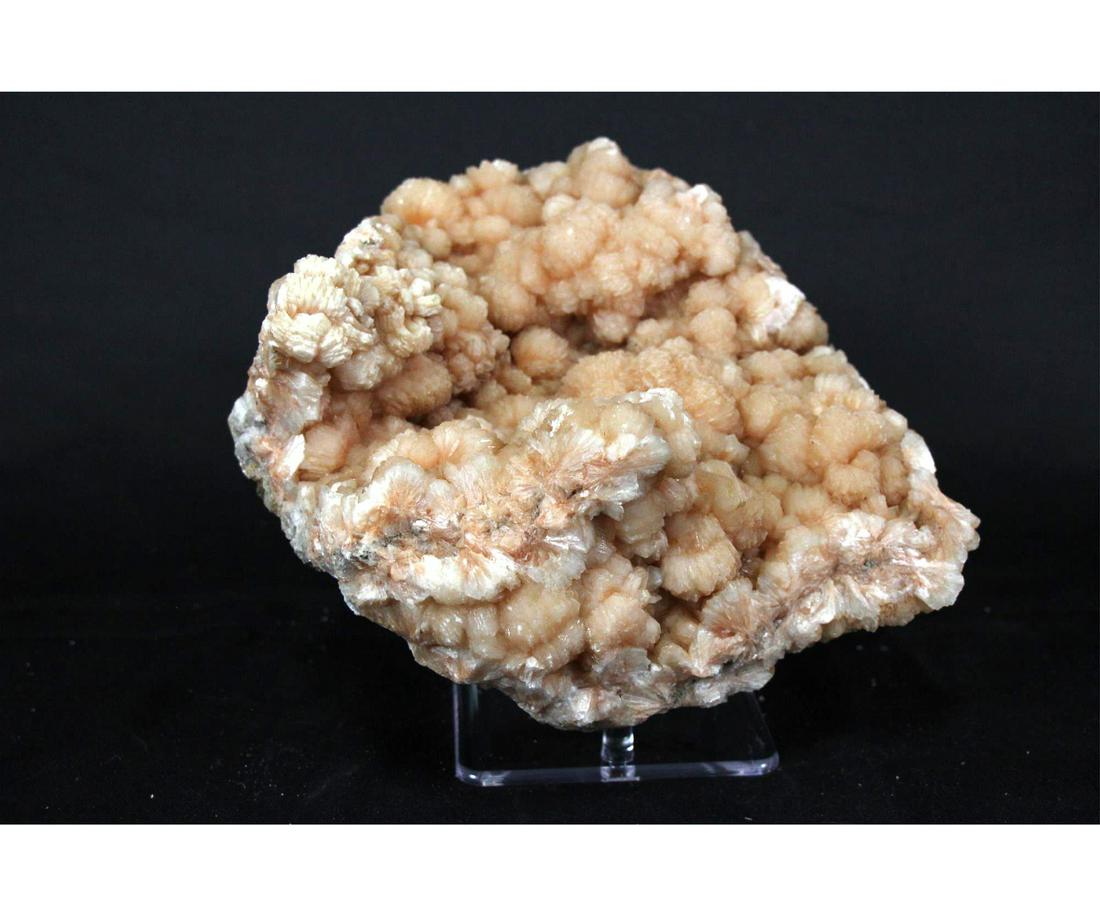 LARGE STILBITE ZEOLITE SPECIMEN (1 of 3)