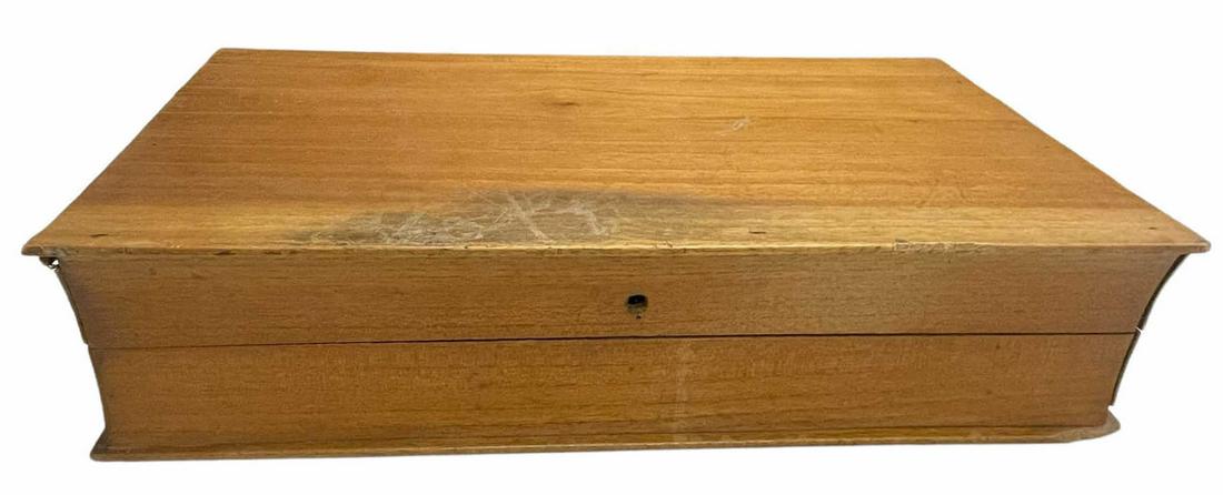 TEAK BOOK SHAPED BOX (1 of 3)