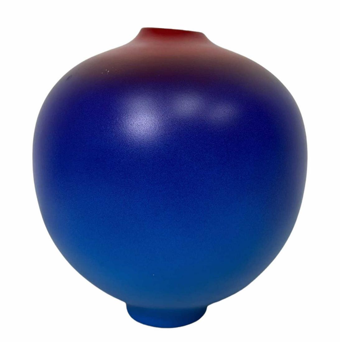 BLUE AND RED CERAMIC WILLIAMS VASE (1 of 3)