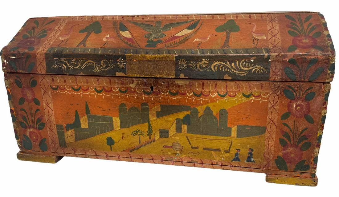 SMALL PAINTED INDIA VINTAGE TRUNK (1 of 4)
