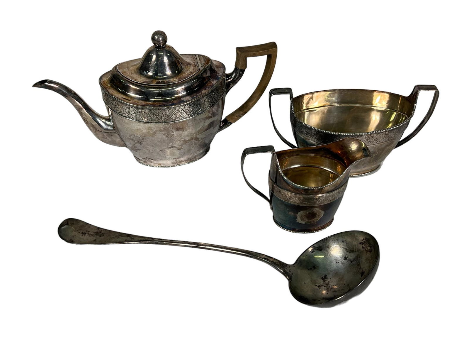 4 PIECE LOT MISC SILVER PLATE (1 of 2)