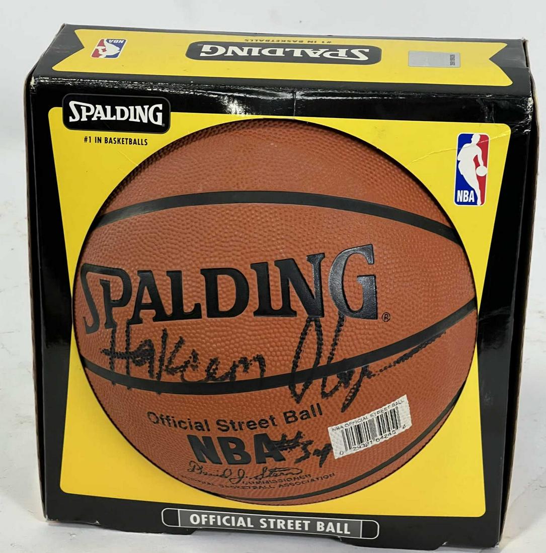 HAKEEM OLAJUWON SIGNED BASKETBALL (1 of 2)
